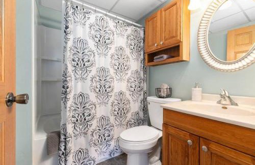 Black Wolf House | The Harbor Hideaway