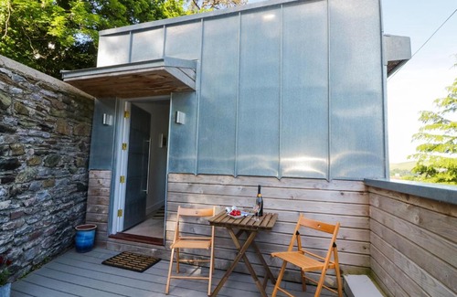 Dartmouth Apartment | The Harbour Heights