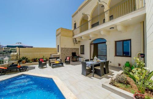 Ghajnsielem House | The Harbour Holiday Home