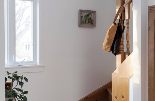 Prince Edward House | The Harrison Loft | 1 Bedroom | Steps to Picton