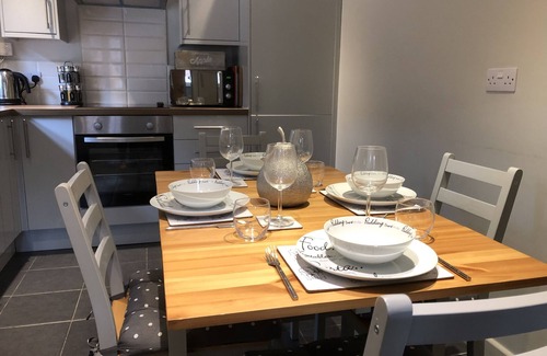 Fareham Apartment | 'The Haven' a luxury apartment close to the Meon Shore coast.