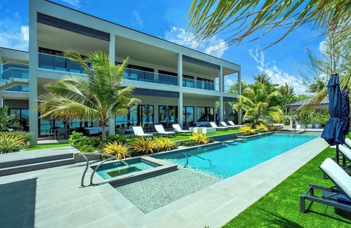 Bodden Town Villa | The Haven at Black Urchin, Bodden Town by Personal Villas - Private Resort