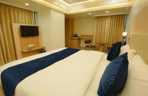 Hadapsar Hotel | The Haven By Renovo Koregaon Park