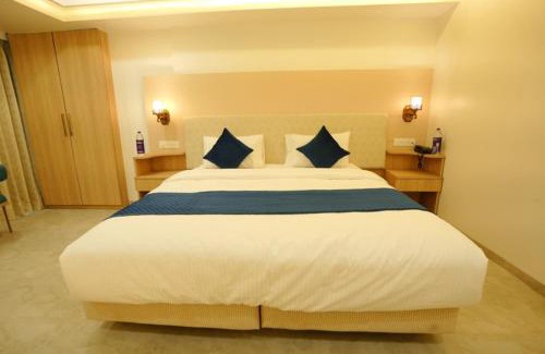 Hadapsar Hotel | The Haven By Renovo Koregaon Park