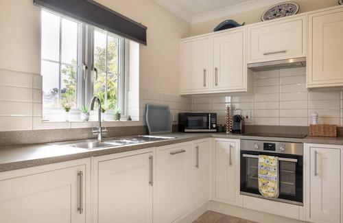Snape House | The Haven - Two Bedroom House, Sleeps 4