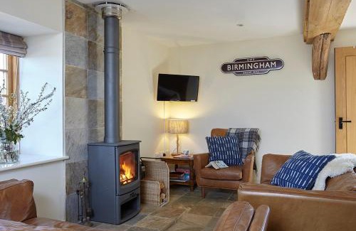 Godshill House | The Hayloft at Moor Farm