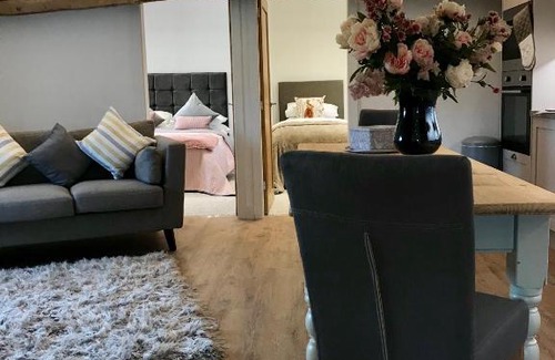 Congleton House | THE HAYLOFT CHESHIRE