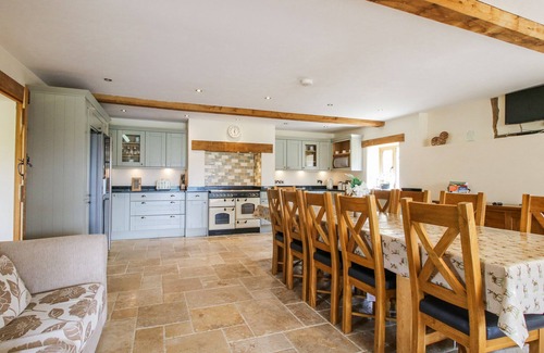 Tirabad Cottage | THE HAYLOFT, family friendly, luxury holiday cottage in Bleddfa