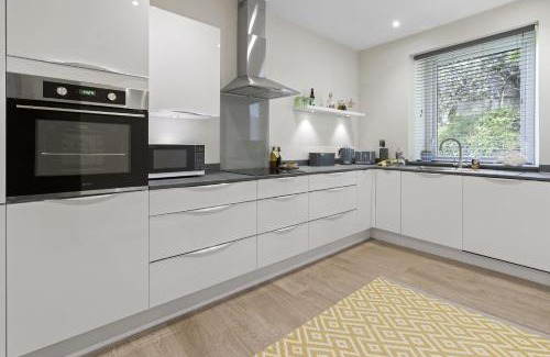 Brixham House | The Heart of Brixham, Bolton Plaice, Luxury Apartment