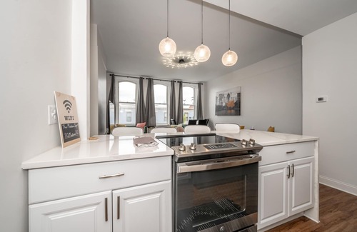 Covington Condo | The Heart of Madison 3 | Perfect Urban Getaway