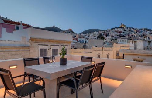 Ermoupoli Apartment | The Heart of Syra - Your Home in Ermoupolis