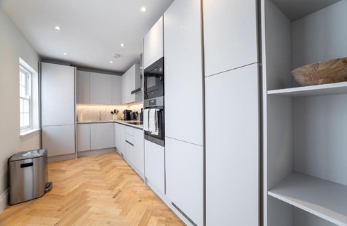 Westminster Apartment | The Heart of Westminster