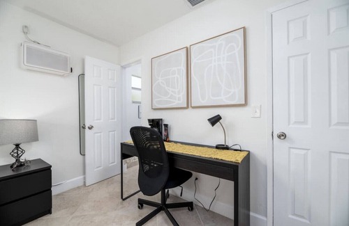 Wilton Manors Apartment | The Heart of Wilton #5