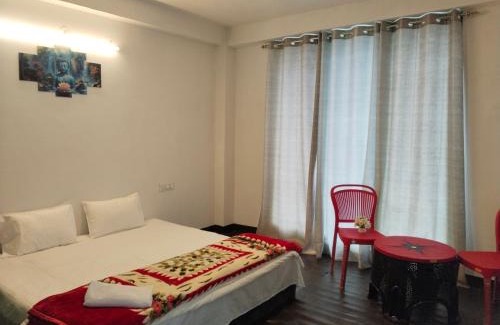 New Manali House | The Heavens place