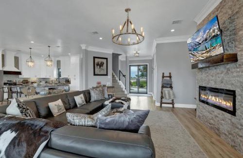 Fredericksburg House | The Heavy Pour