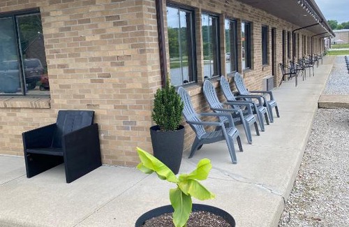 Loudonville Hotel | The Hemlock Inn