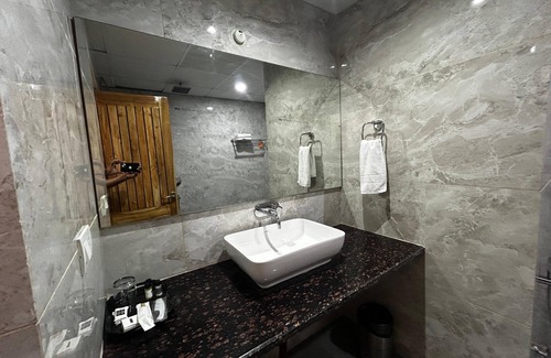 Dumka Hotel | The Heritage