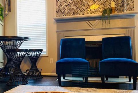 Bunnlevel House | The Herringbone Blue; Sleeps 20+ near Fort Bragg