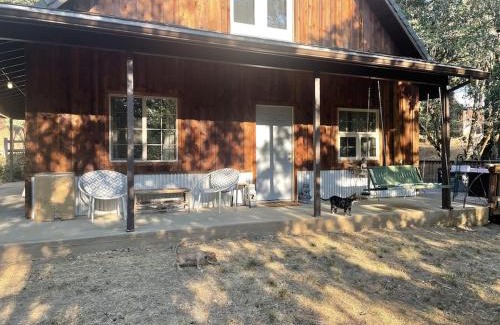 Weaverville House | The Hideaway on Little Browns Creek