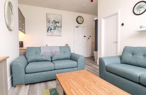Lytham St. Anne's Apartment | The Hideaway - Perfect couples retreat with Free parking on driveway