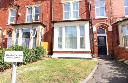 Lytham St. Anne's Apartment | The Hideaway - Perfect couples retreat with Free parking on driveway