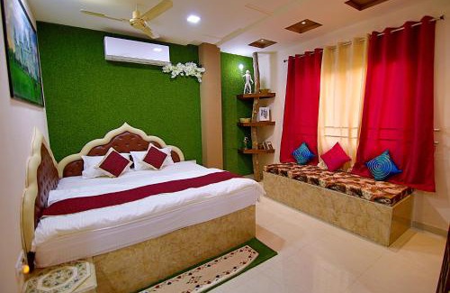 Taj Ganj House | The Hideout Agra - Garden Homestay near Taj