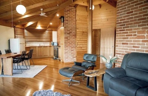 North Bruny House | The Hideout Cabin bush retreat