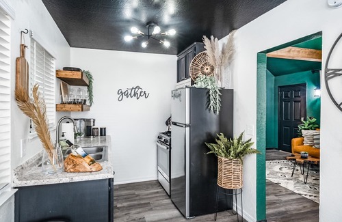 Long Barn Cabin | ★The Hideout★A/C Swim Pinecrest Ski Dodge Ridge