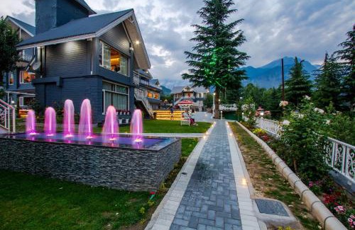 Manali Resort | The Highland Park - A Truly River side Resort