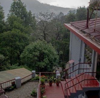 Nainital Apartment | The Hilltop Haven