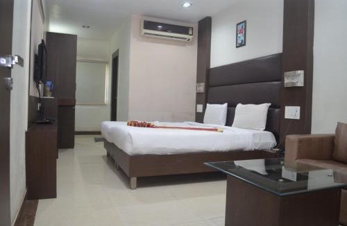 Bhilai Hotel | The Himalaya Park