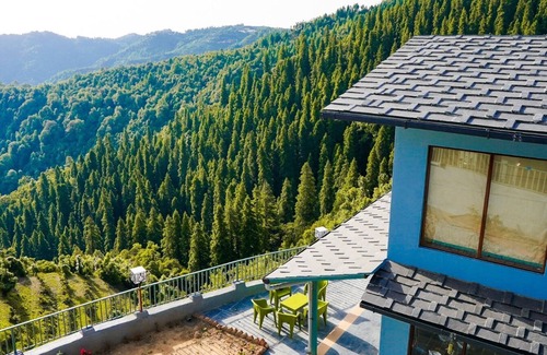 Tehri Range Hotel | The Himalayan Deodar