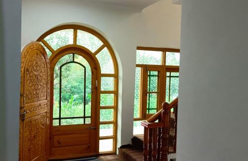 Harwan House | The Himalayan Inn homestay