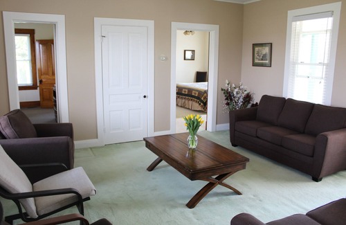 Port Colborne Other | The Historic Bootlegger Barrel House At Whisky Run Golf Club In Port Colborne