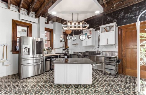 Franklin Park Villa | The Historic Werner House w/Gym, Spa & Speakeasy