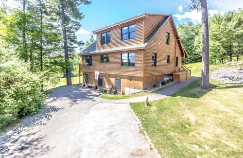 Bridgton House | The Hive Trailside At Pleasant Mnt Ski Area