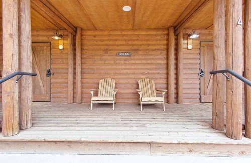 Allenspark Cabin | The Hogan #1 - A Pathways Ranch Original