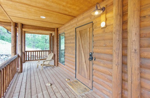 Allenspark Cabin | The Hogan #1 - A Pathways Ranch Original