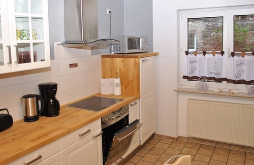 Neustadt-Lachen-Speyerdorf House | The holiday home with a quiet, cozy courtyard directly on the herb and beet cycle path