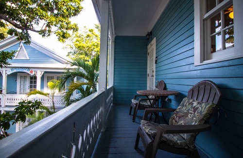 Key West Historic District House | The Hollinsed House "Victorian Delights" - Large 1 Bedroom