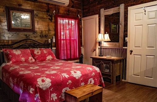 Lindale Cabin | The Home Place - Let It Be Your Home Away From Home For A While! by RedAwning