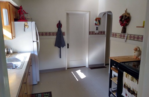 Baker City House | The Homestead Cottage- Just Steps To Downtown!n