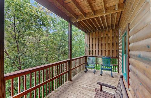 Pigeon Forge House | The Honey Bee