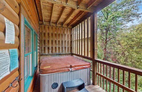 Pigeon Forge House | The Honey Bee