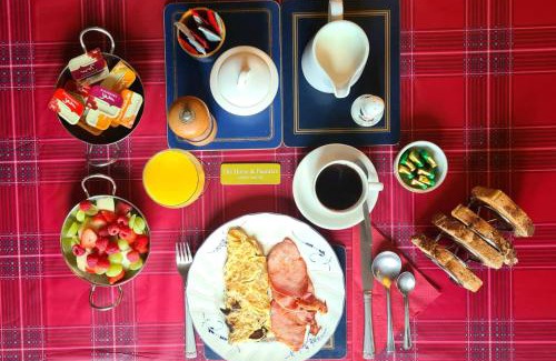 North Luffenham Bed & Breakfast | The horse and panniers guest house.