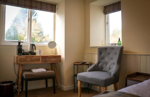 Upper Oddington Hotel | The Horse & Groom