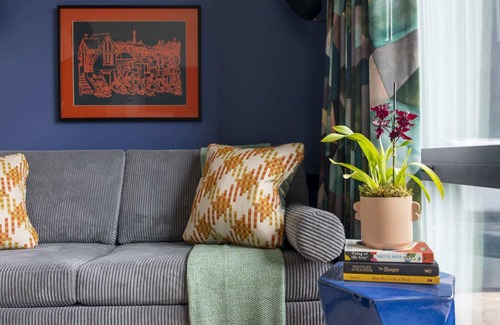 Eureka Valley Hotel | The Hotel Castro | Experience the Historic Castro District | Queen Mini Suite