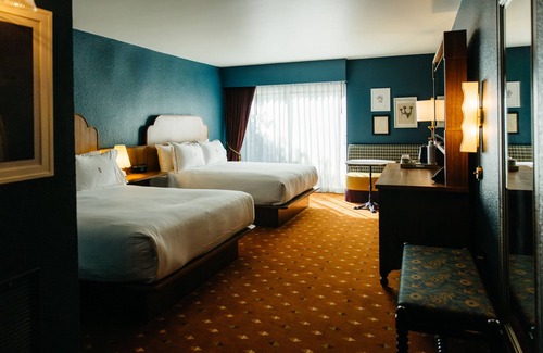 Downtown Chattanooga Hotel | The Hotel Chalet at The Choo Choo