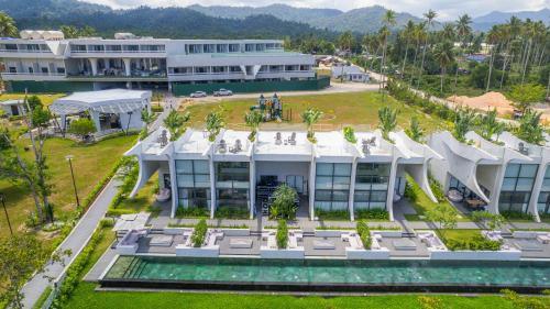 San Vicente Resort | The Hotel Elizabeth Resort and Villas - Long Beach San Vicente Palawan