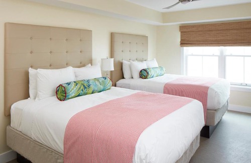Misquamicut Hotel | The Hotel Maria